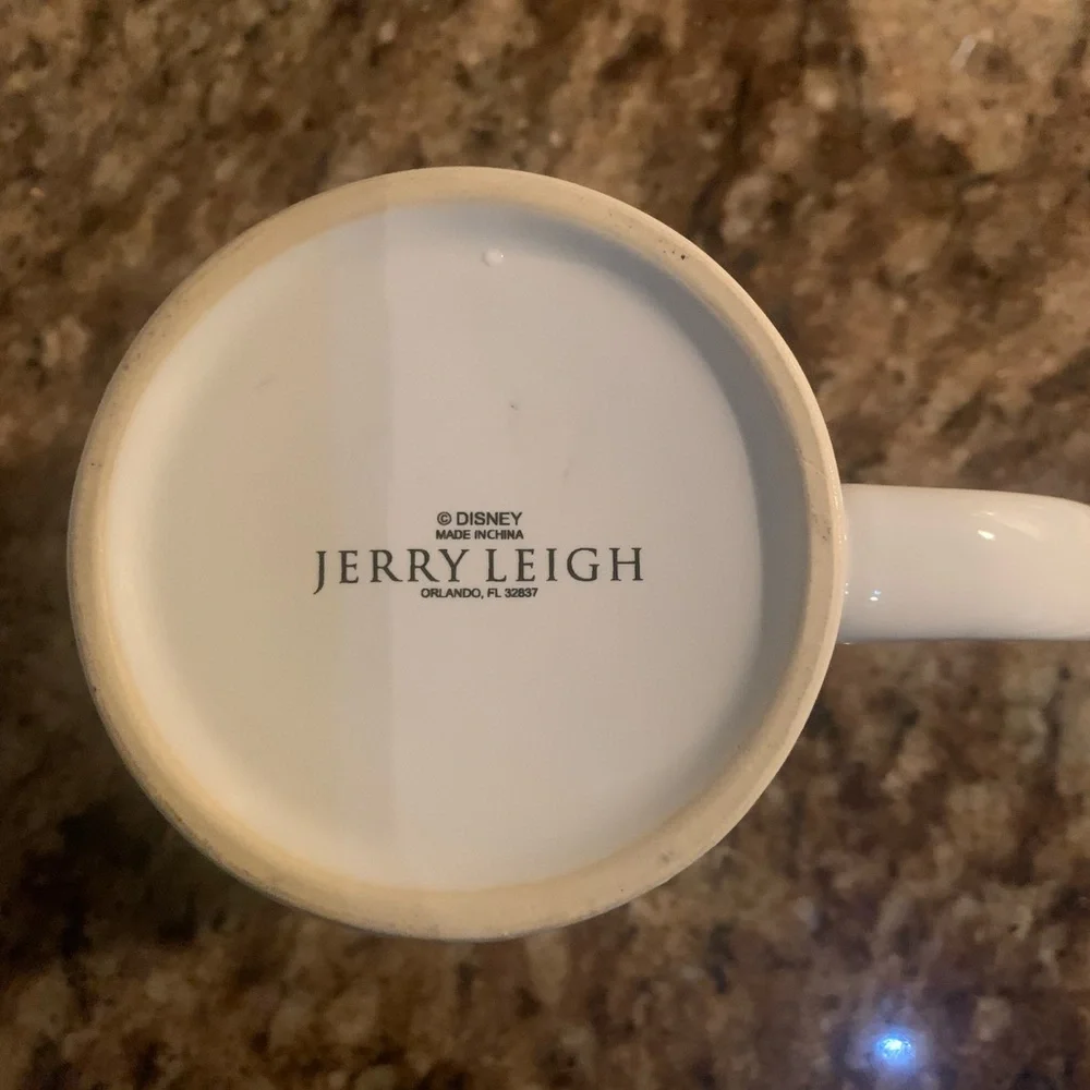 Jerry Leigh Disney Mug - Picture 5 of 5